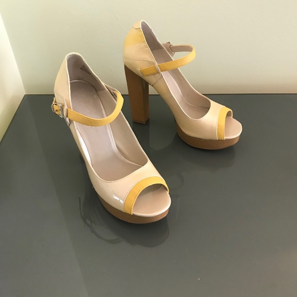 Colin Stuart Platform Heels - Picture 6 of 8